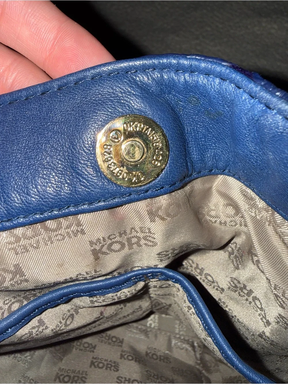 Michael Kors Astor Leather hobo bag in navy blue leather